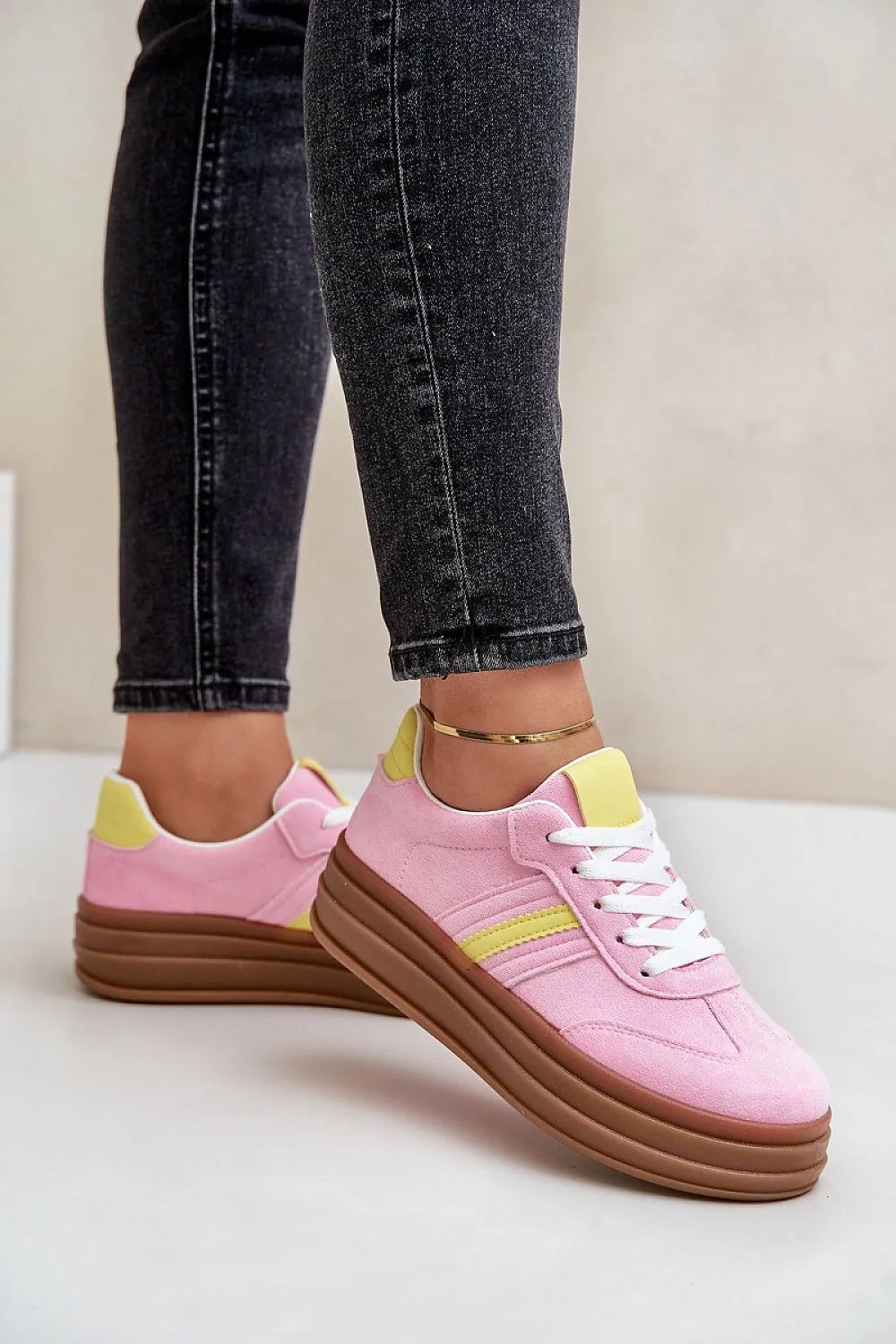 Sport Shoes