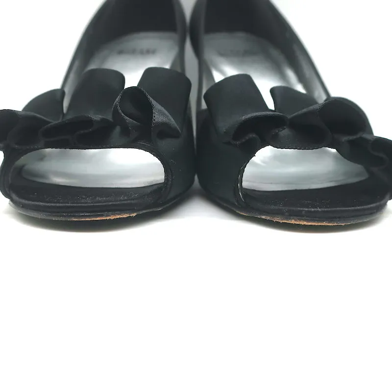 Stuart Weitzman Gigiritz Ruffle Pumps Black Satin Size 8 Open Toe Heels