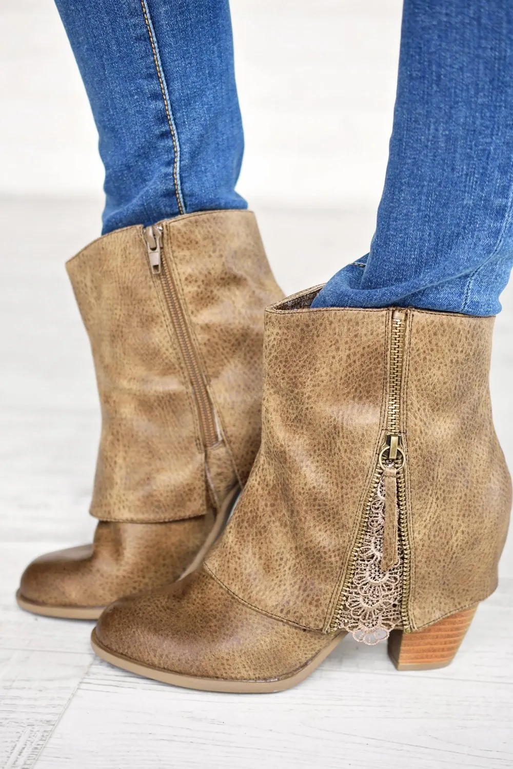 Summer Booties ~ Taupe