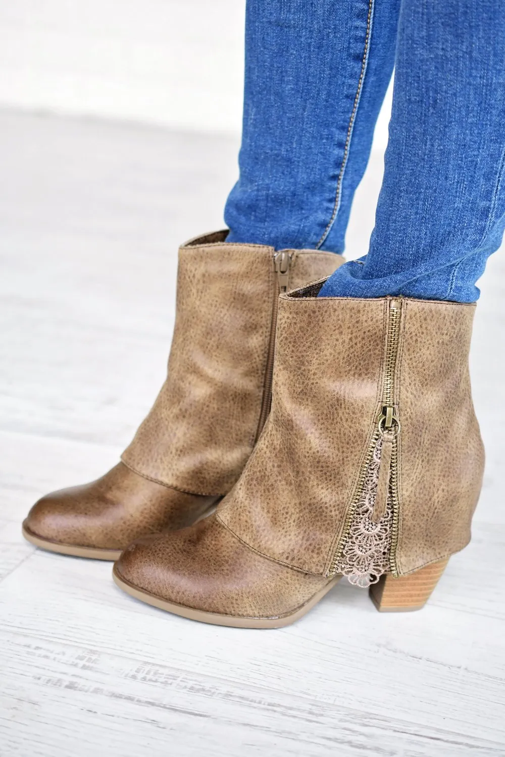 Summer Booties ~ Taupe