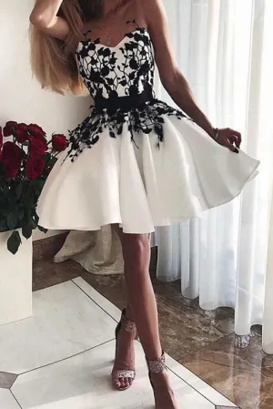 Sweetheart White Short Homecoming Dresses with Appliques OHM062