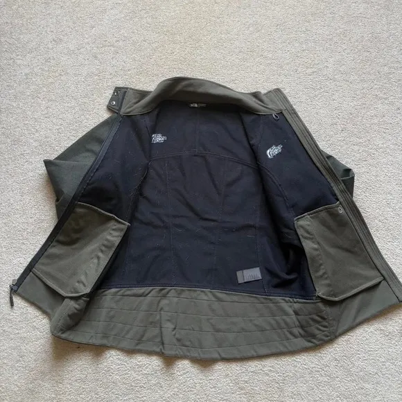The North Face Windwall Lightweight Zip Up Windbreaker Jacket Khaki Green Large