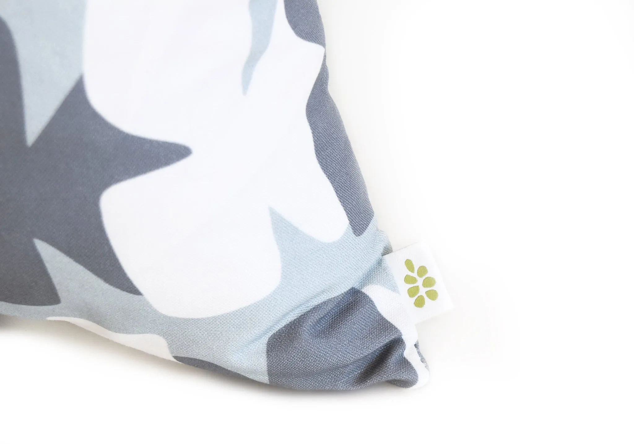 Tilt Linen Cotton Pillow (18x18) – Snow