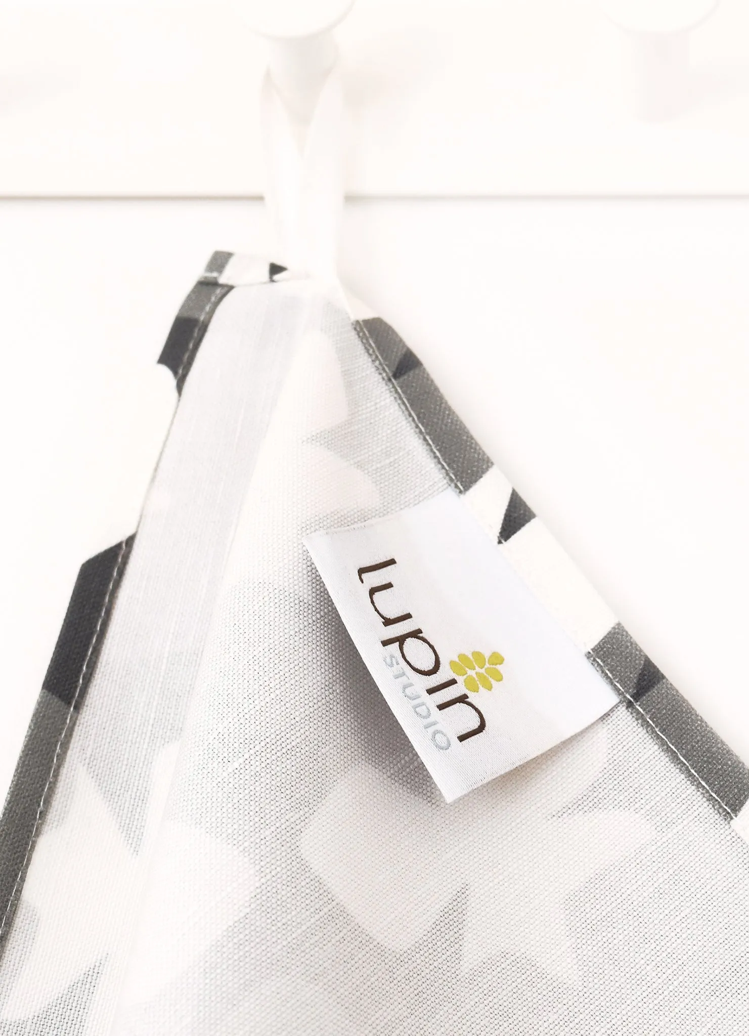 Tilt Linen Cotton Tea Towel (18.5x25) – Charcoal