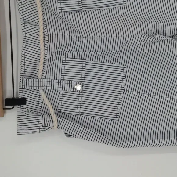 Tory Burch‎ Women's Shilo Short Size 14 White Navy Stripes Rope Belt Nautical