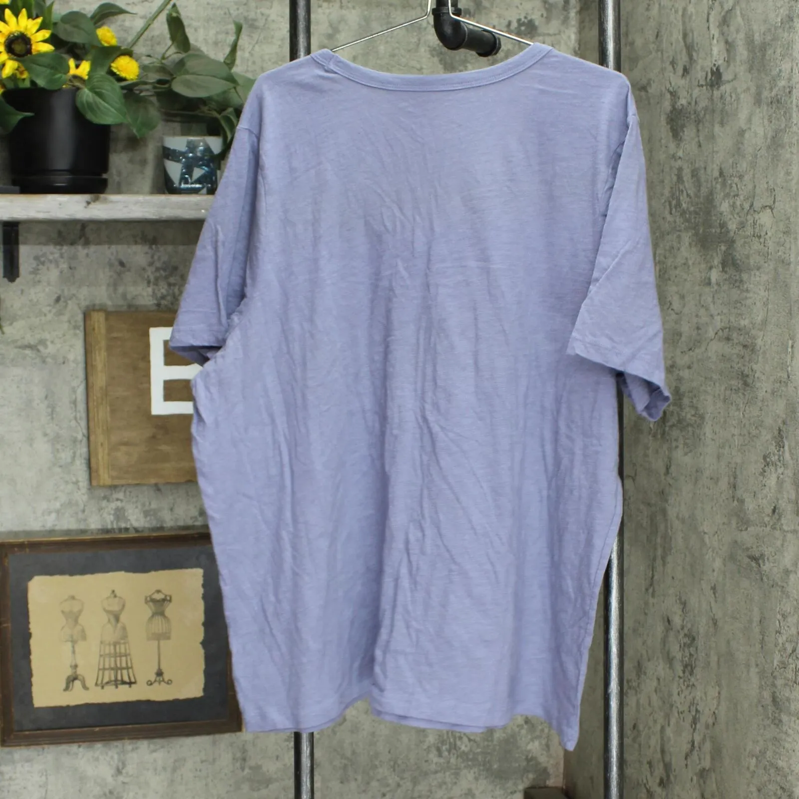 Universal Thread Women's Plus Size Short Sleeve V-Neck T-Shirt Tee