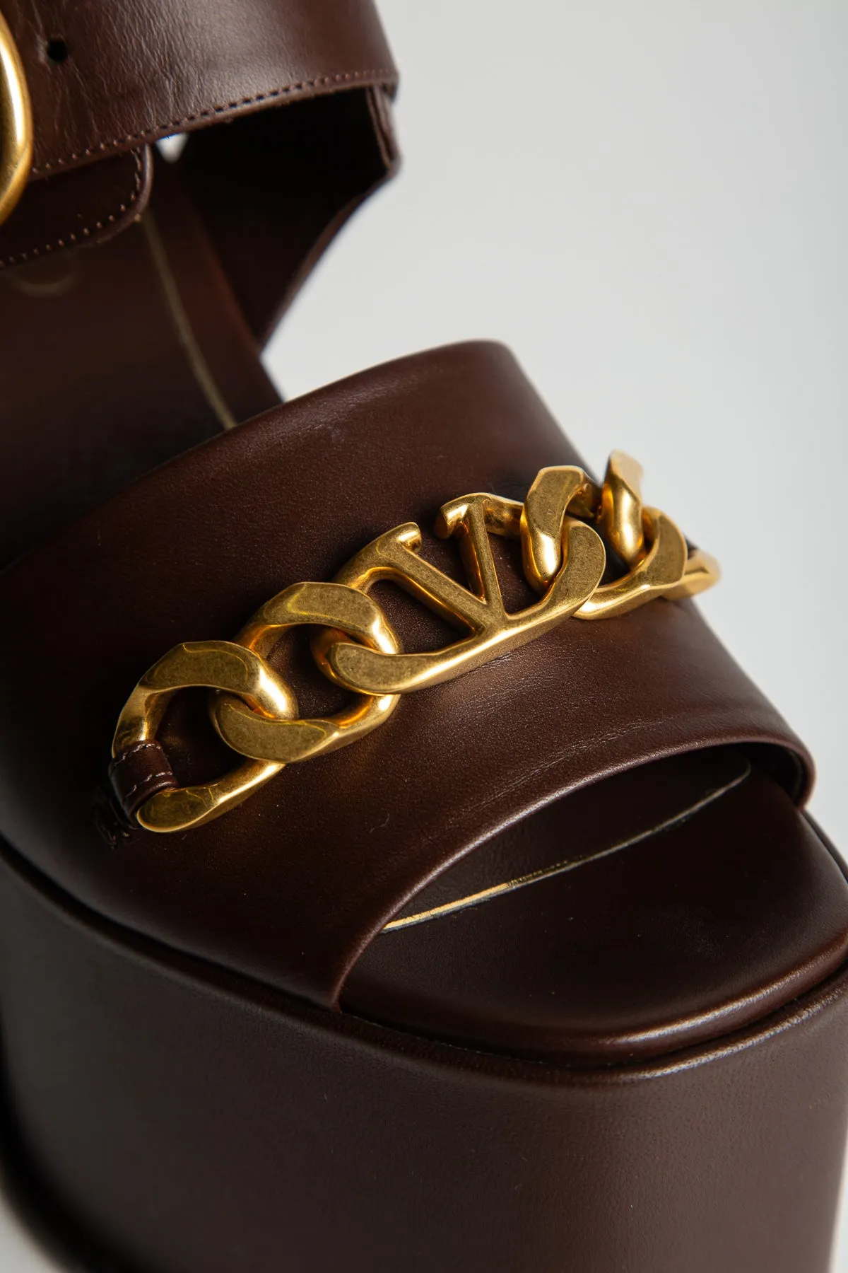 VALENTINO GARAVANI | V-LOGO CHAIN SANDALS