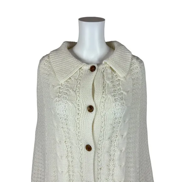 Vintage 70s Cape Women's Small White Acrylic Sweater Poncho Fringe Hem