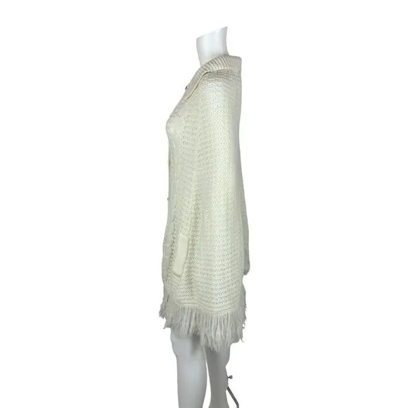 Vintage 70s Cape Women's Small White Acrylic Sweater Poncho Fringe Hem