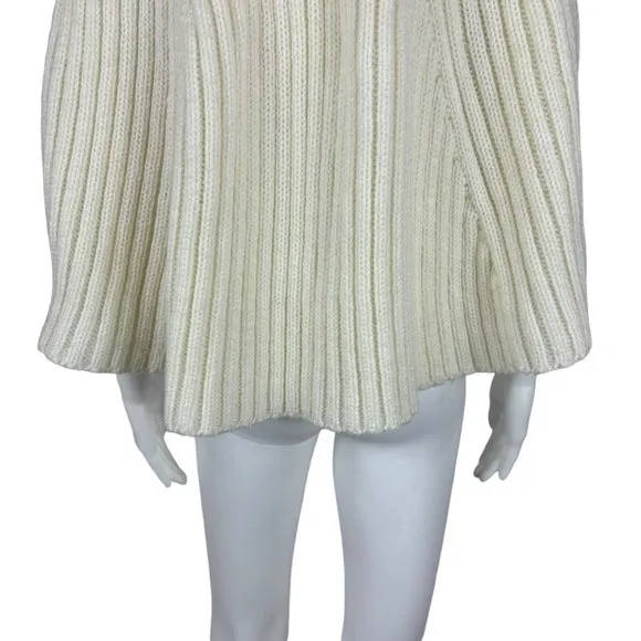 Vintage 80s Cape Women's Small Cream Acrylic Poncho Tie Front