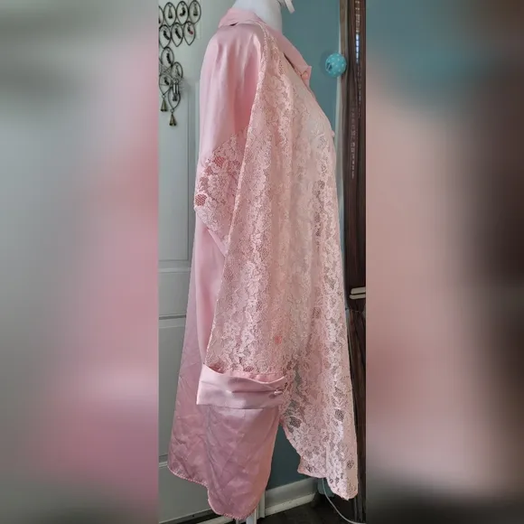 Vintage 90's Victoria's Secret Lace Button-Up Night Shirt Women's M/L Pink Satin