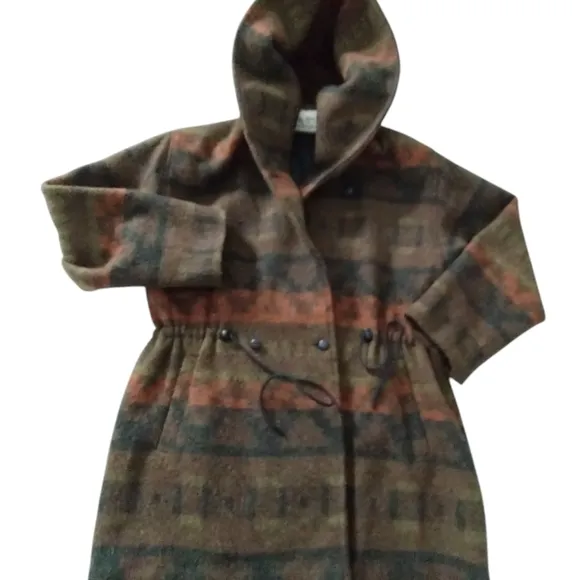 Vintage Andrea Marin Women's Wool Aztec Hood Coat size M Southwestern Old Money