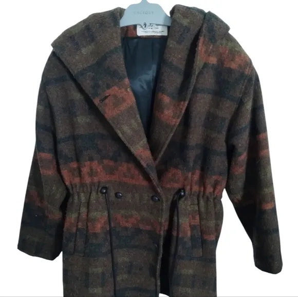 Vintage Andrea Marin Women's Wool Aztec Hood Coat size M Southwestern Old Money