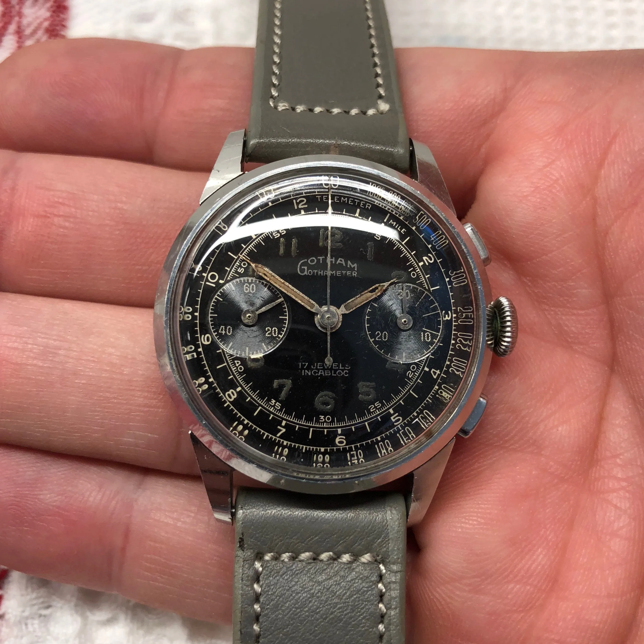 Vintage Gotham Gothameter Stainless Steel Chronograph Valjoux 92 Manual Wristwatch