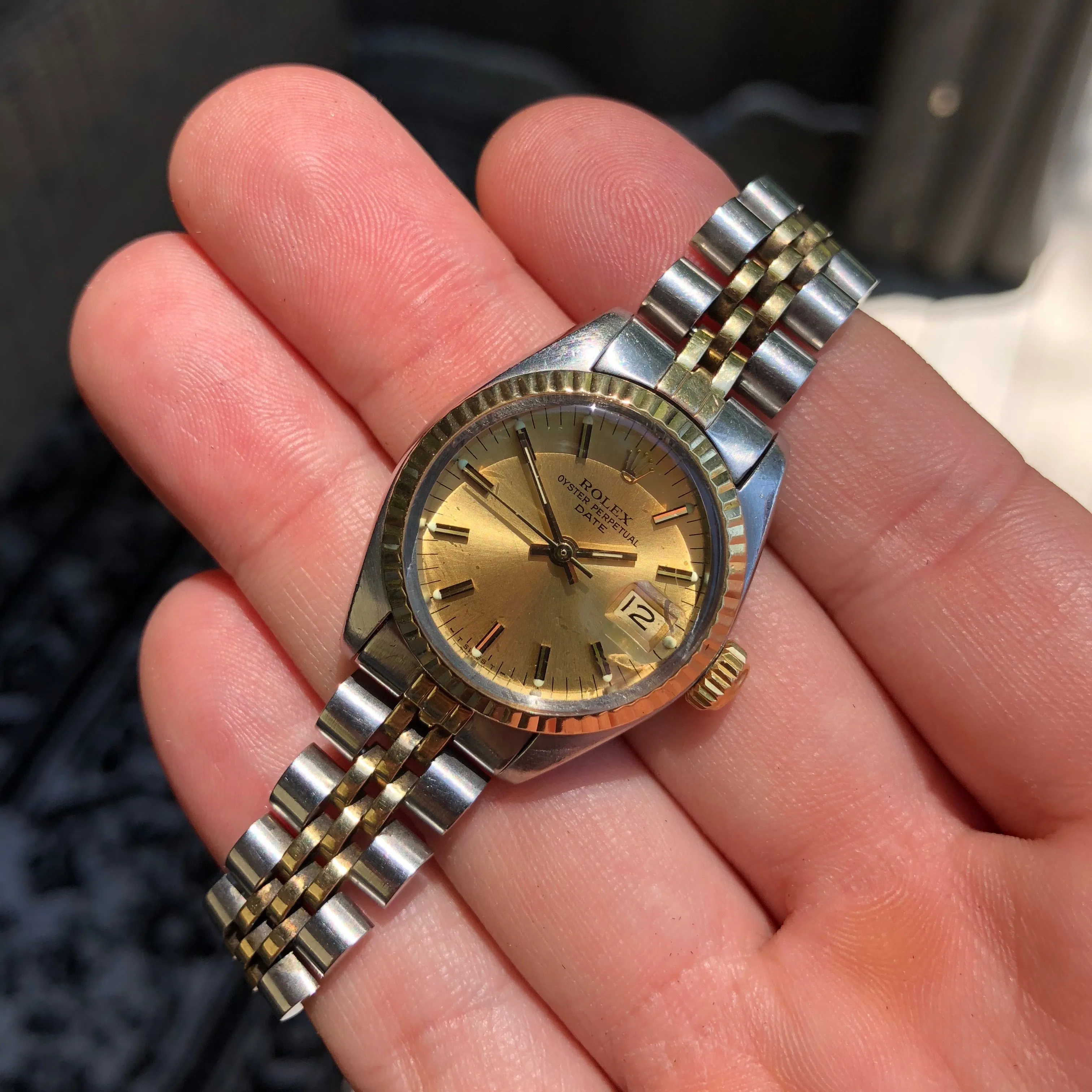 Vintage Rolex Date 6917 Ladies Two Tone Champagne Stick Steel 18K Wristwatch Circa 1979