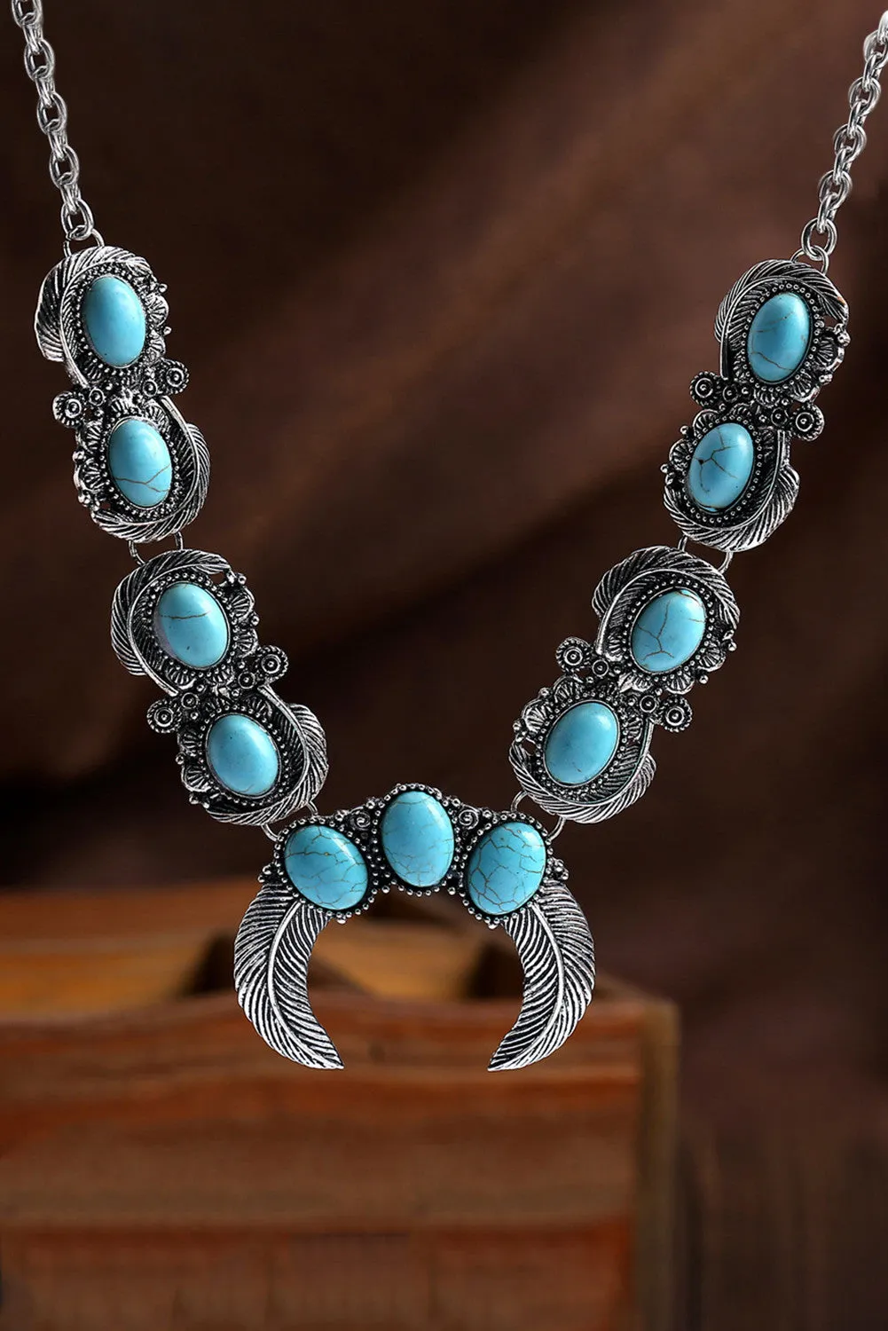 VINTAGE TURQUISE FAUX NECKLACE