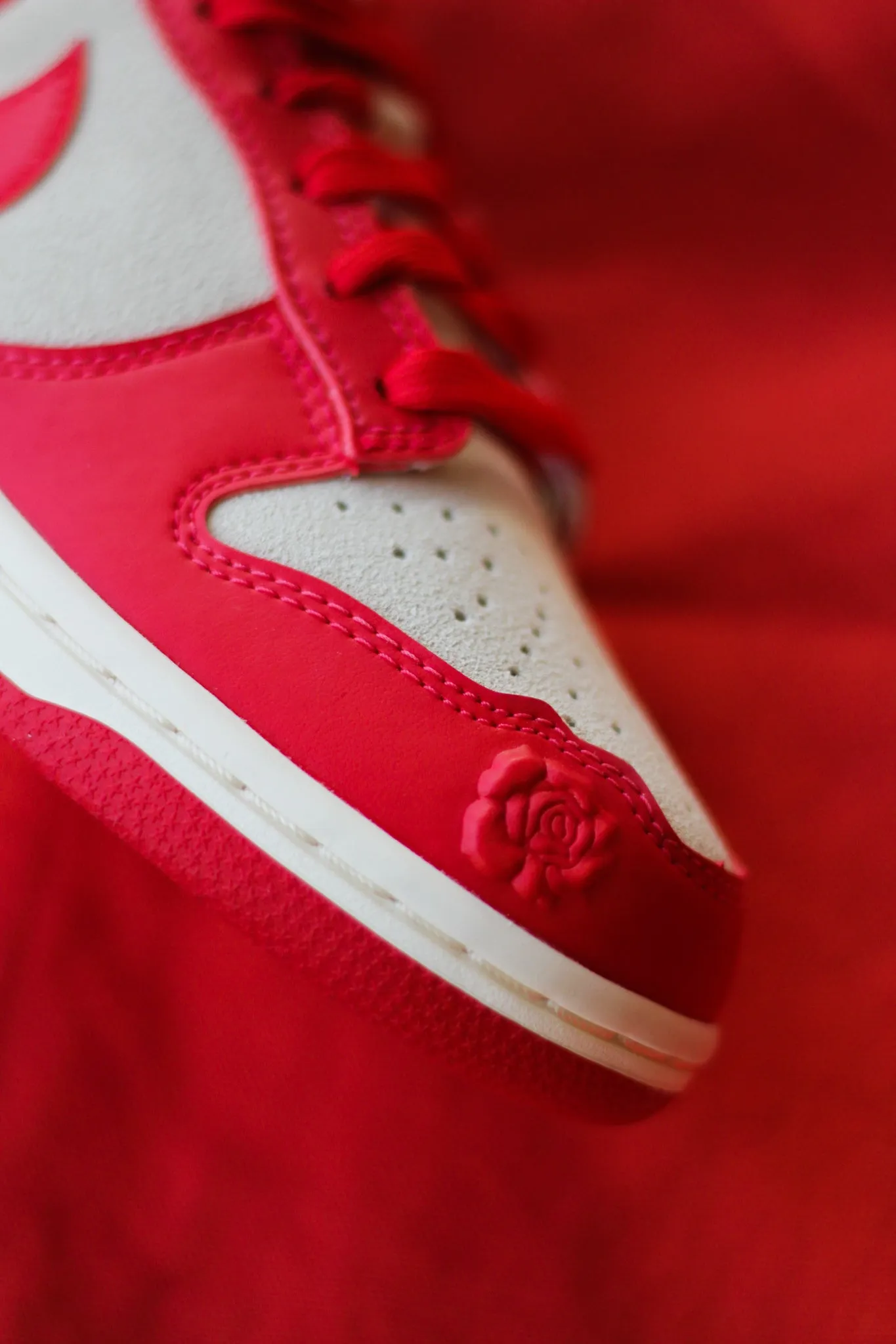 W DUNK LOW "UNIVERSITY RED"