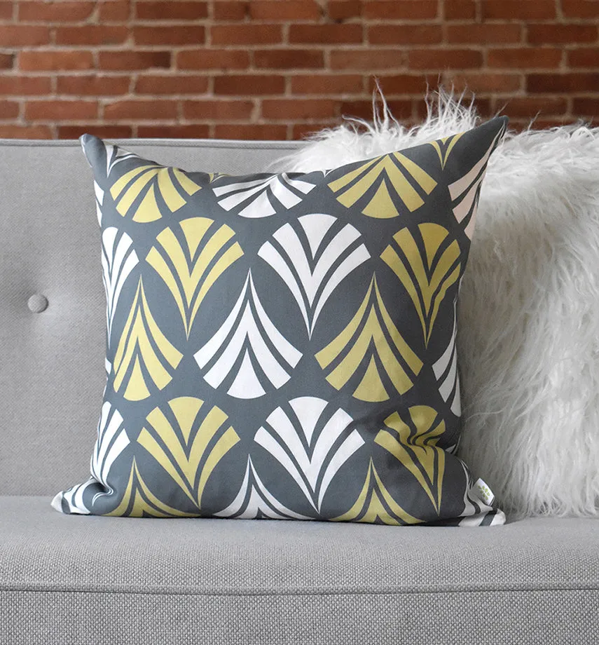 Waltz Linen Cotton Pillow (18x18) – Moss Green