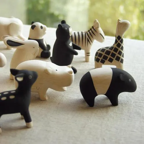 Wee Wooden Polar Bear