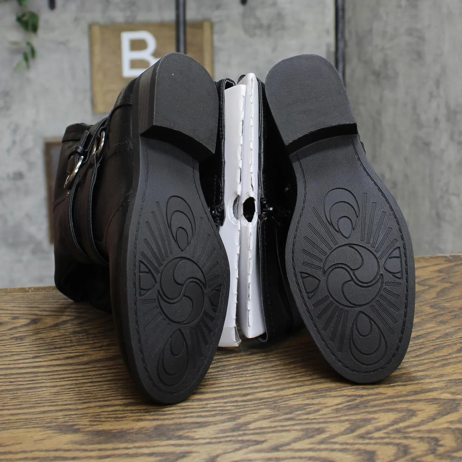 White Mountain Loyal Tall Shaft Wide Calf Boots Wide Calf Shoes Black 6.5M-WC