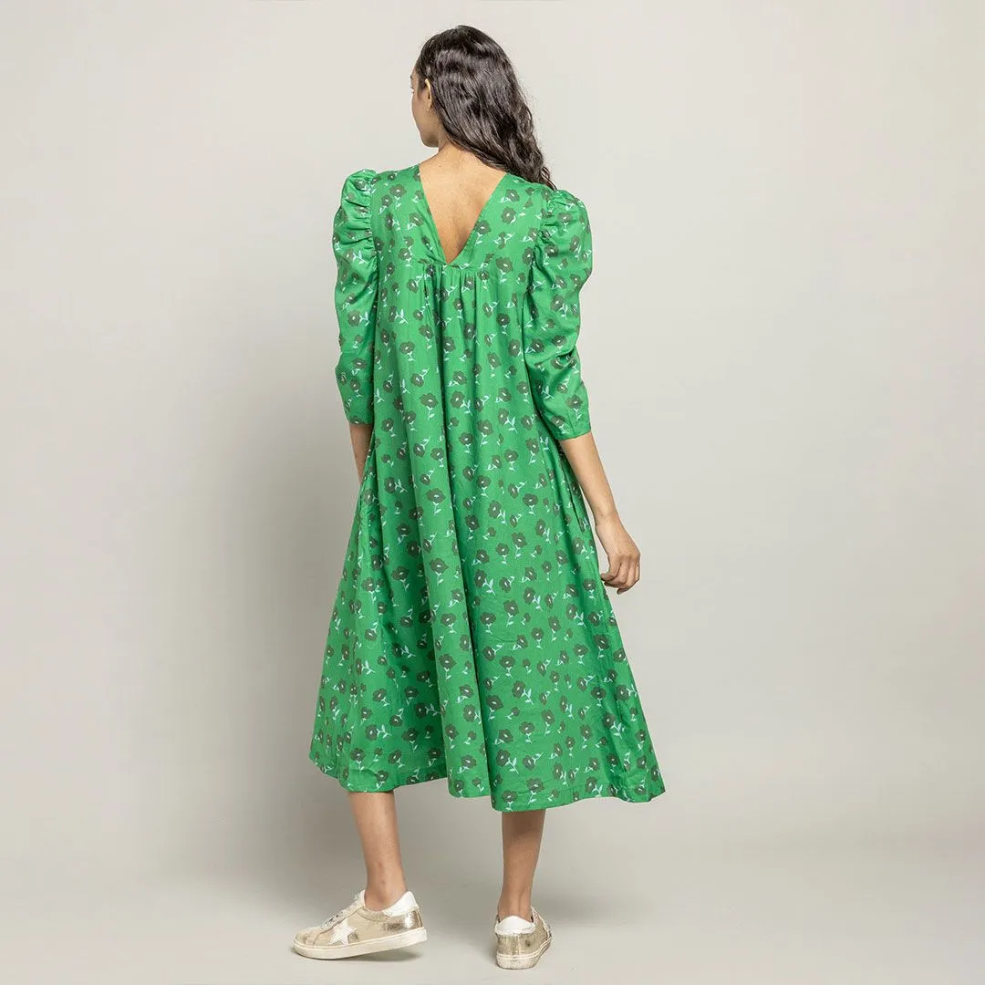 Womans Green Flower Toss Tally Dress