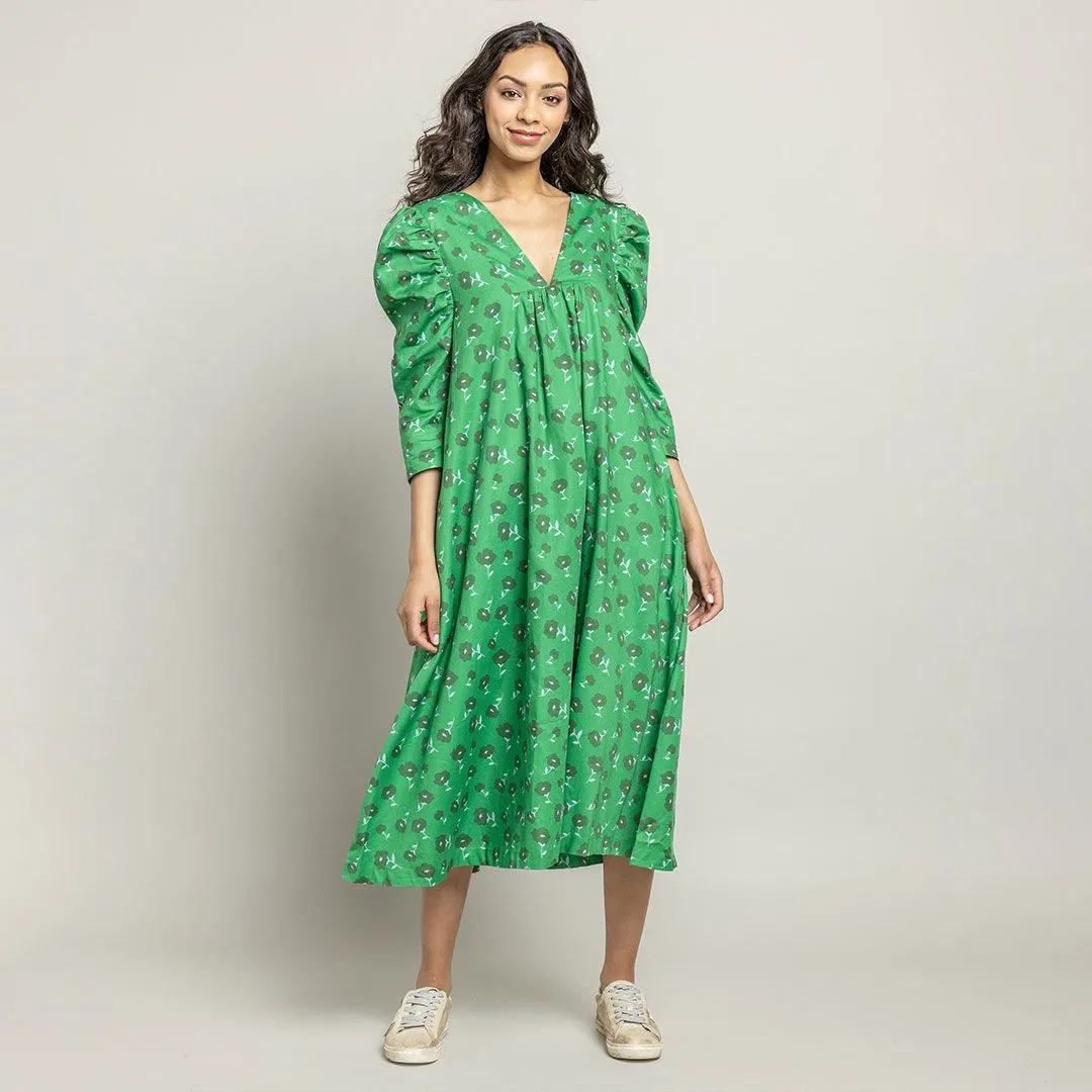 Womans Green Flower Toss Tally Dress