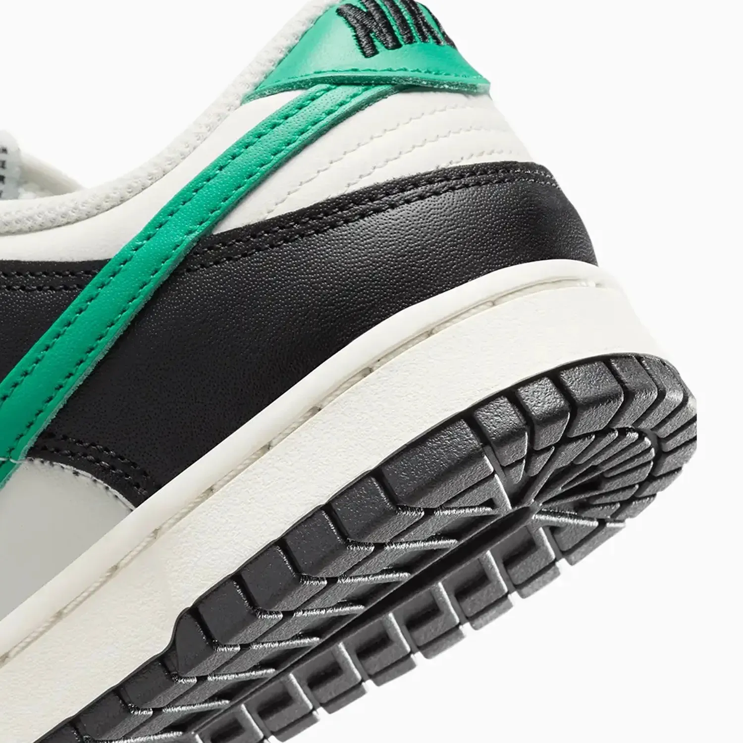 Women's Dunk Low "Celtics"