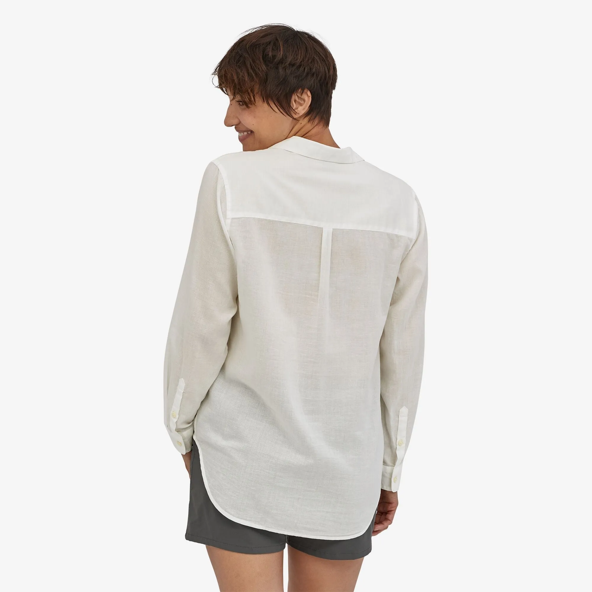 Women's Lightweight A/C® Buttondown Shirt
