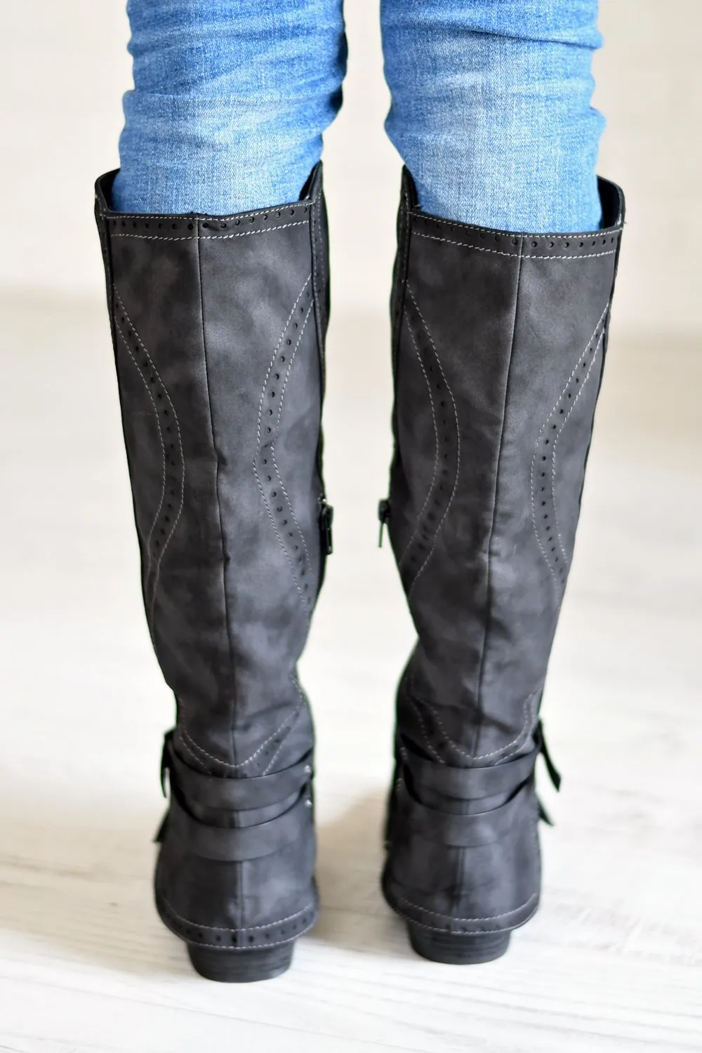 Yoko Boots ~ Black